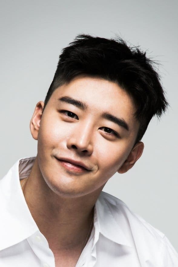 Kim Kwon Profile Photo