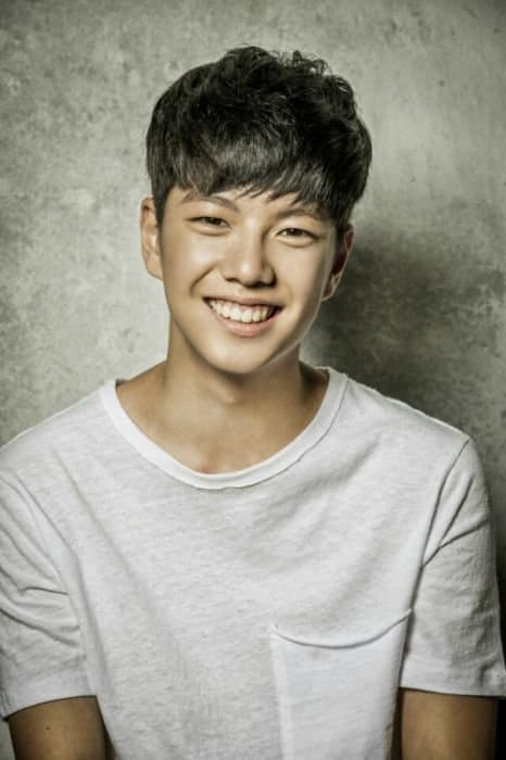 Ji Min-hyuk Profile Photo