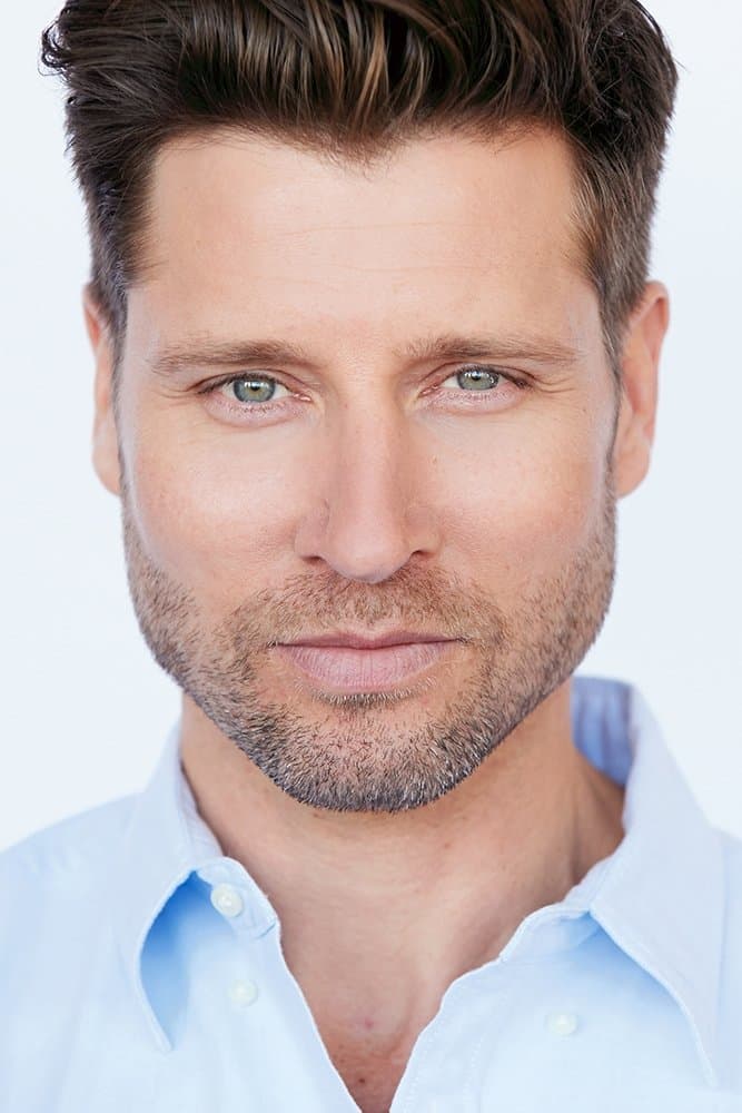 Damon Runyan Profile Photo
