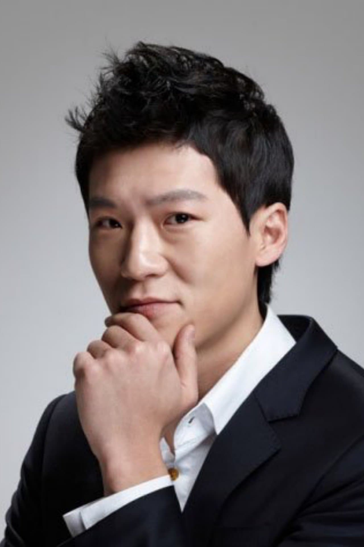Yoo Jeong-ho Profile Photo