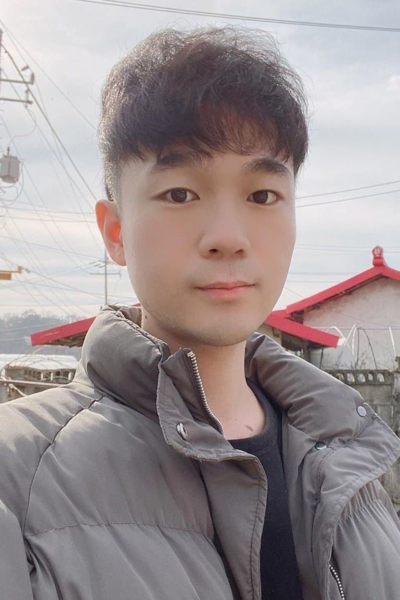 Kim Tae Wook Profile Photo