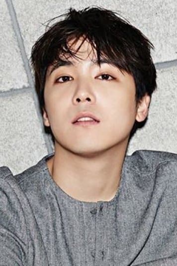 Lee Hong-gi Profile Photo