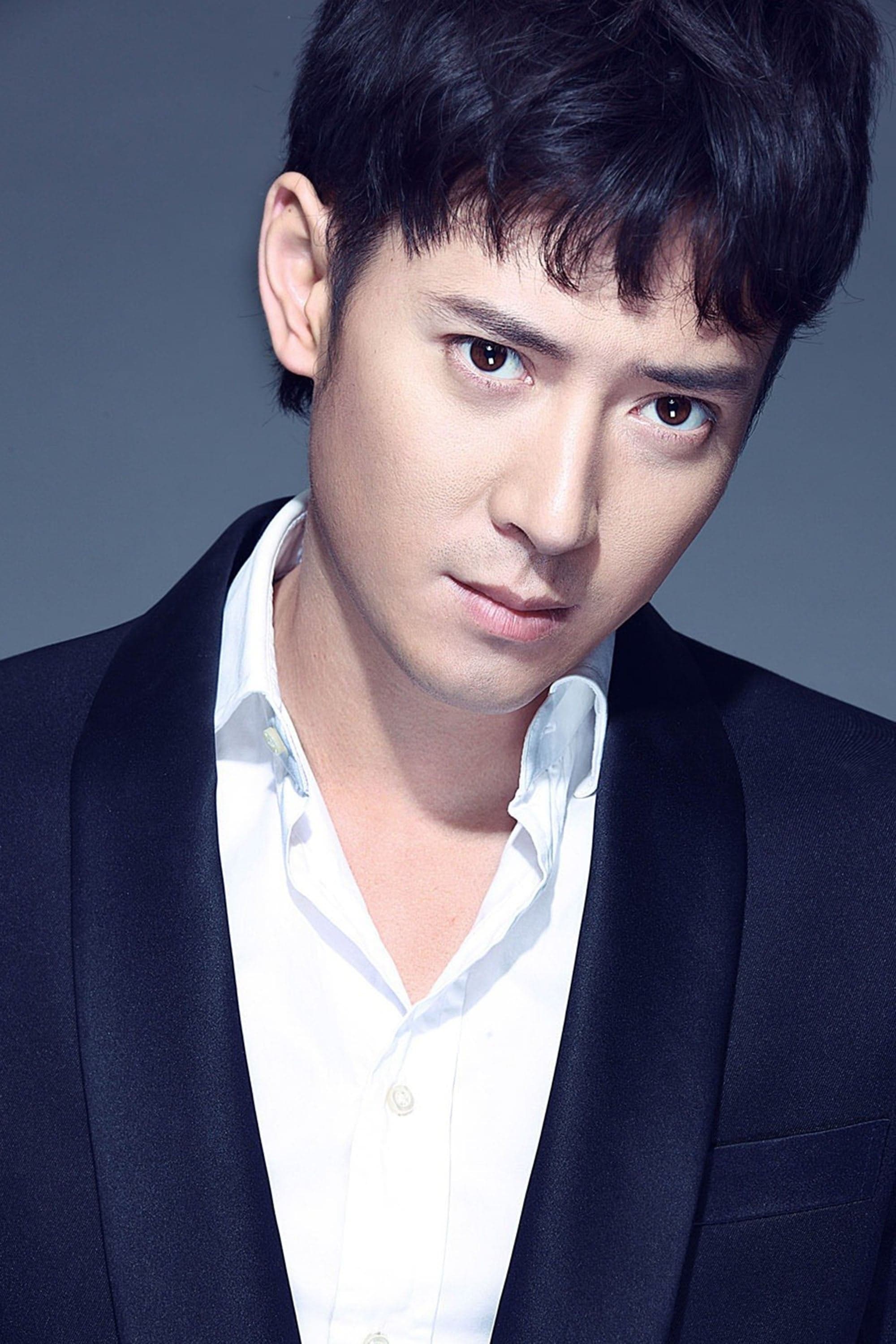 Han Dong Profile Photo