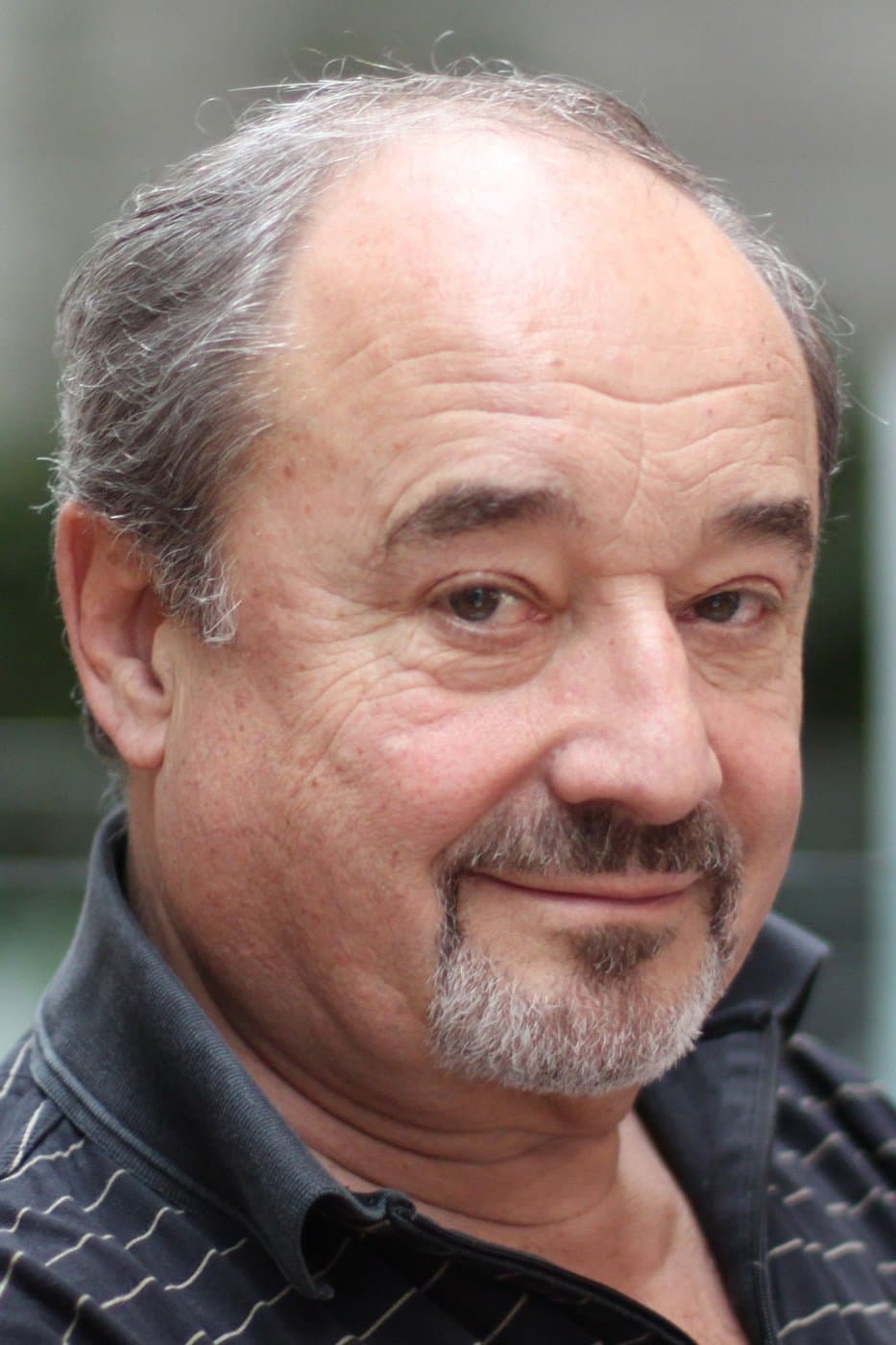 Viktor Preiss Profile Photo