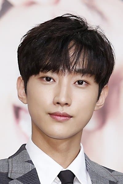 Jung Jin-young Profile Photo