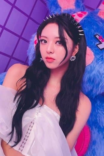 Yuna Profile Photo