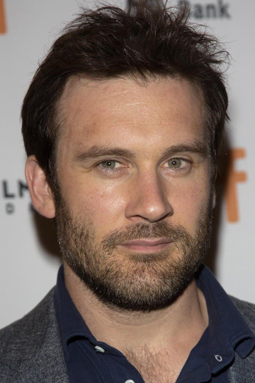 Clive Standen Profile Photo