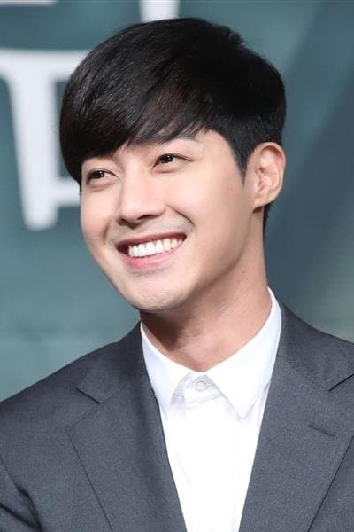 Kim Hyun-joong Profile Photo