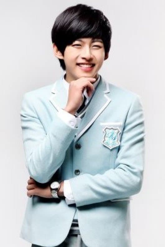 Dong Ho Profile Photo