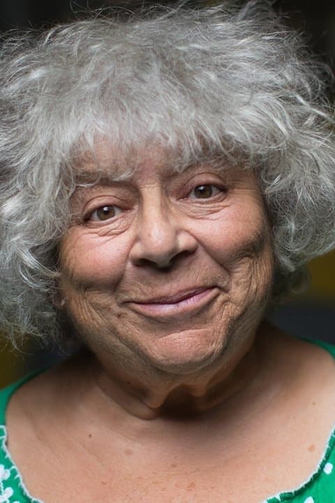 Miriam Margolyes Profile Photo