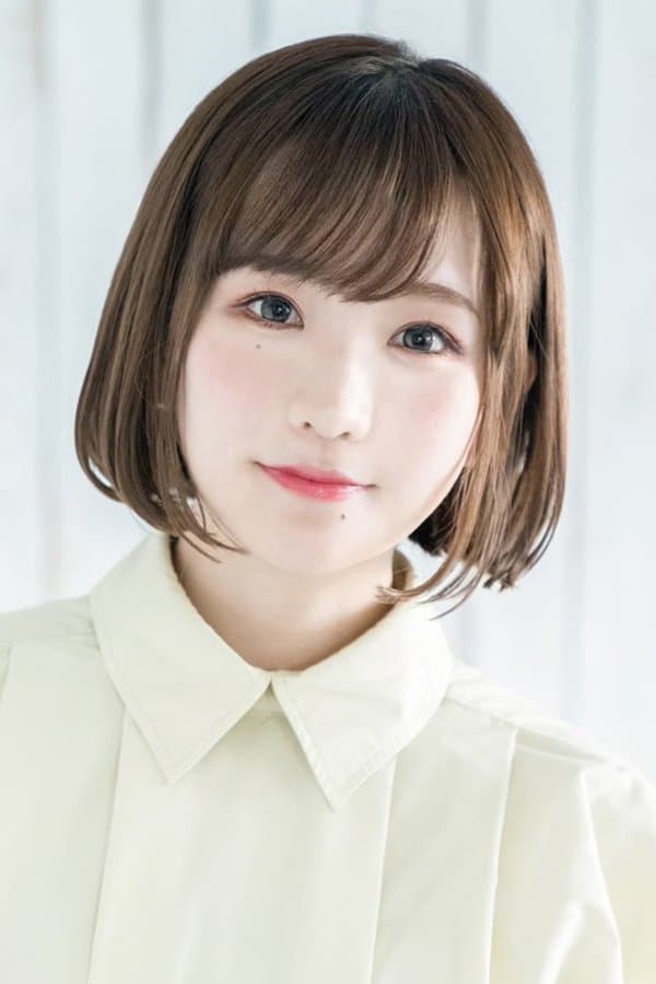 Minami Takahashi Profile Photo