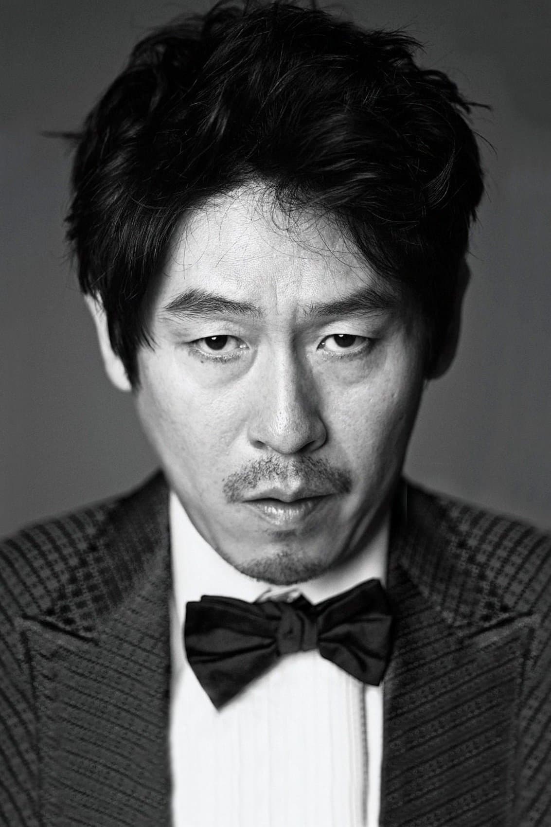 Sol Kyung-gu Profile Photo