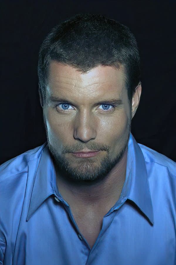 Damien Puckler Profile Photo