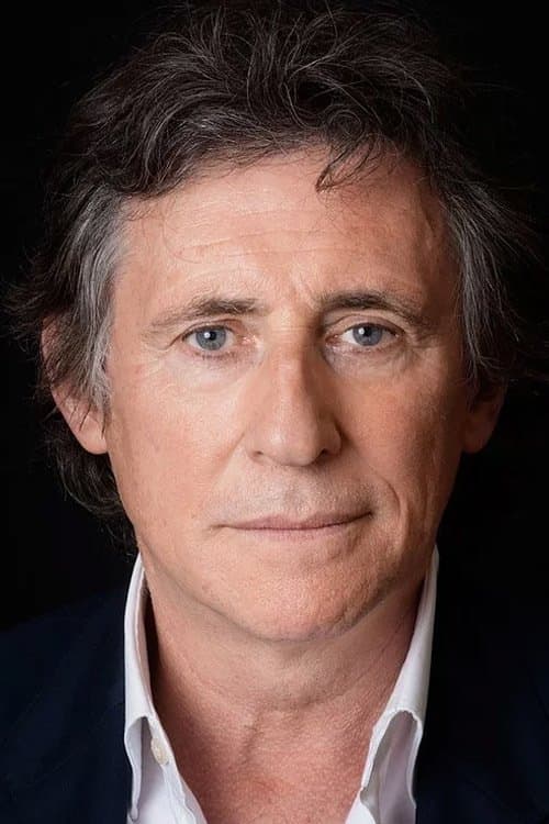 Gabriel Byrne Profile Photo