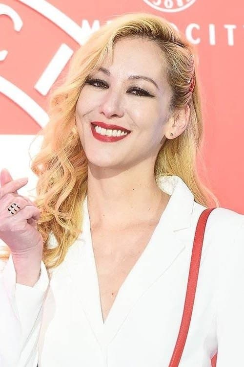 Amy Aleha Profile Photo