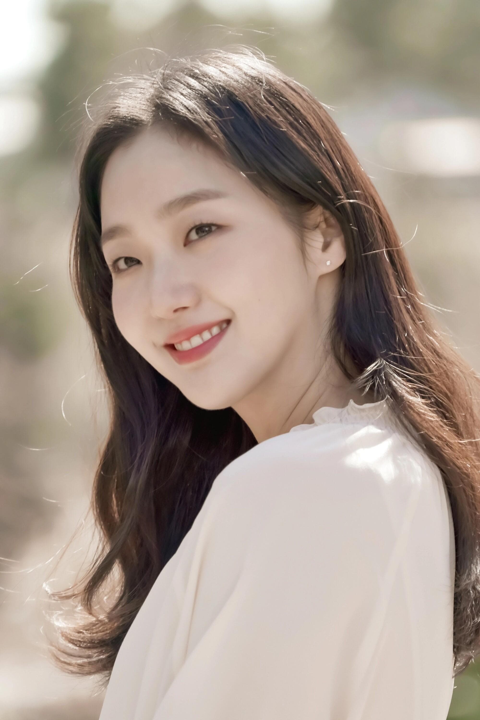 Kim Go-eun Profile Photo