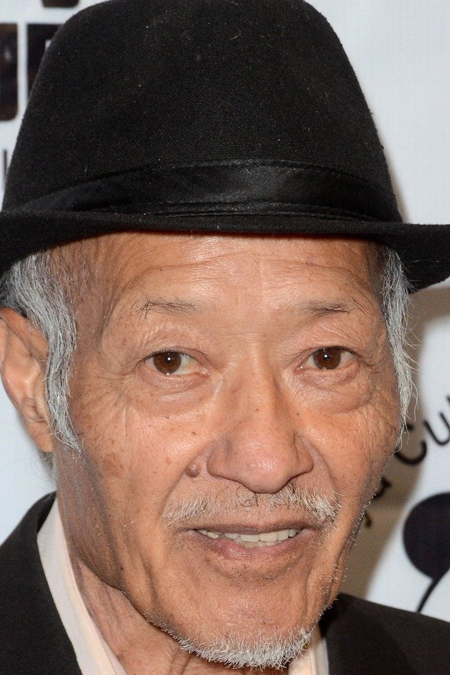 Aki Aleong Profile Photo