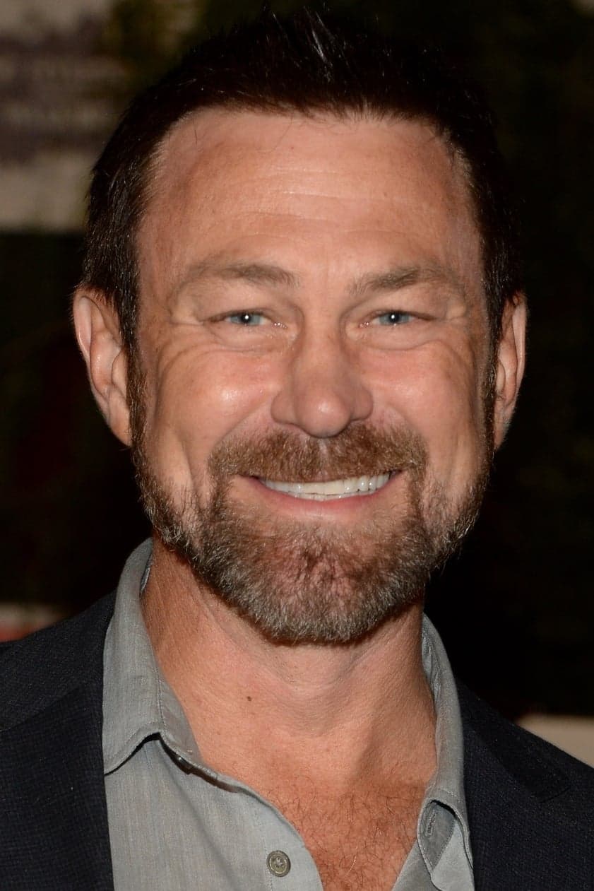 Grant Bowler Profile Photo