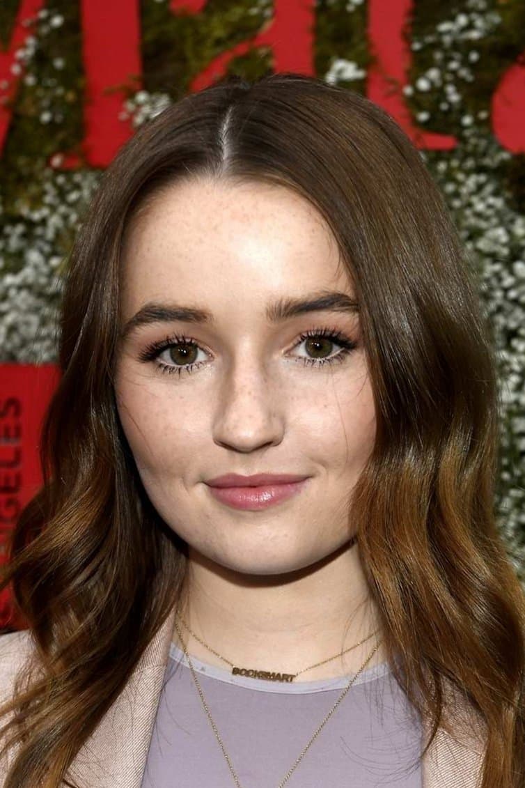 Kaitlyn Dever Profile Photo