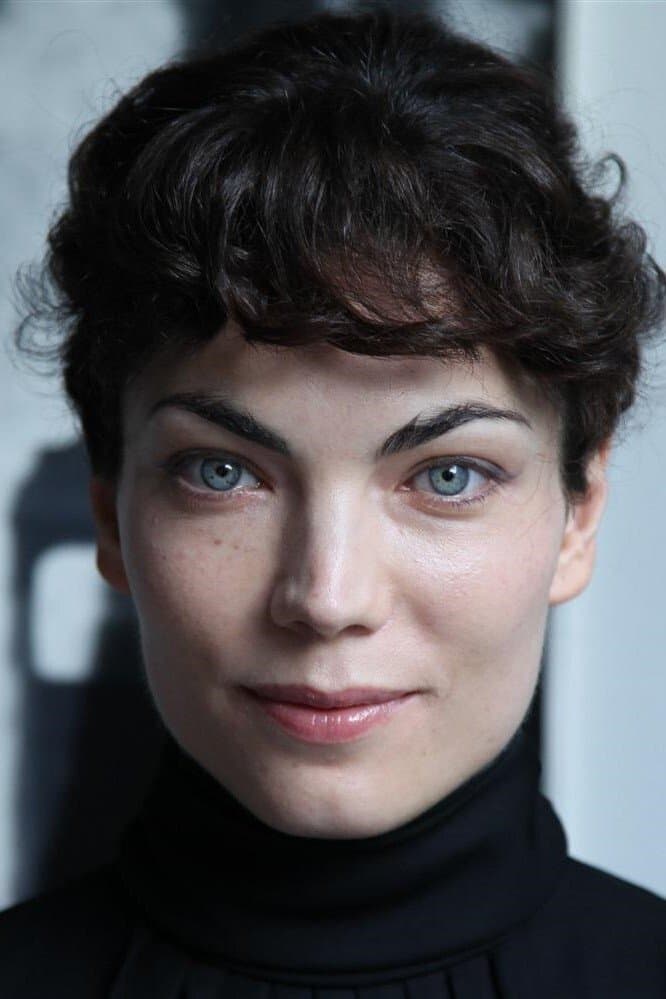 Coralie Revel Profile Photo