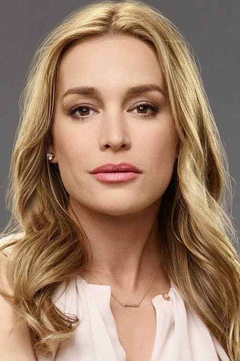 Piper Perabo Profile Photo