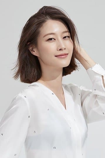 Lee Hyun-yi Profile Photo