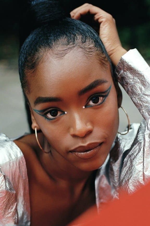 Lovie Simone Profile Photo