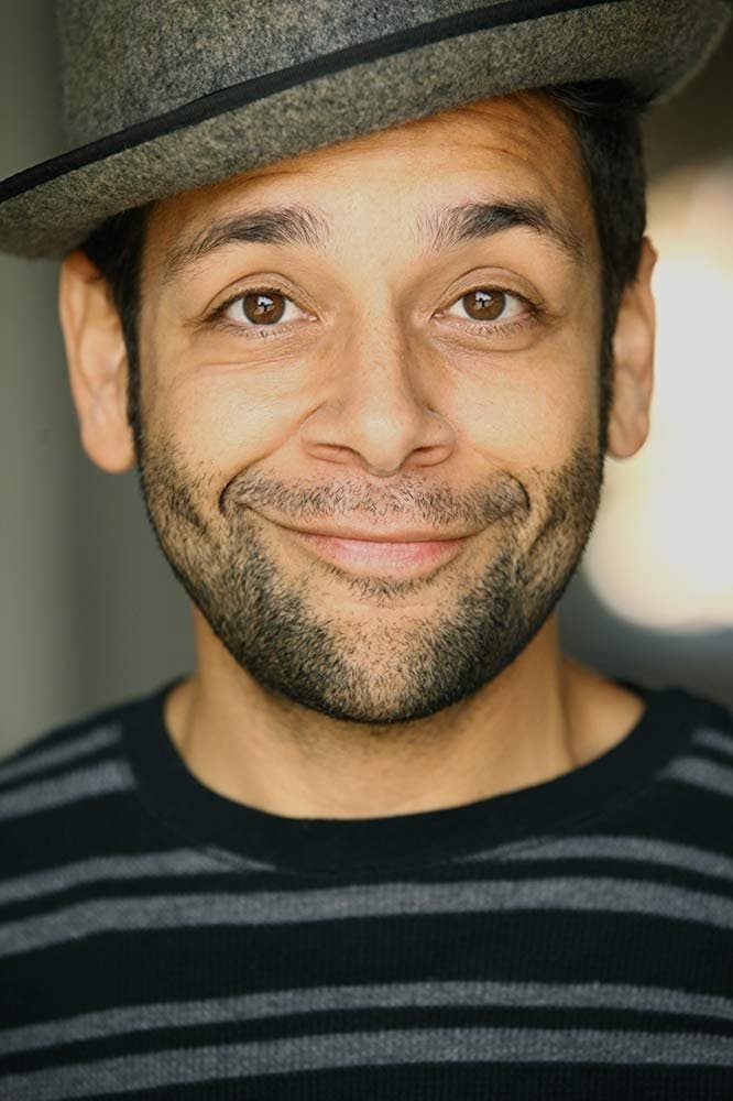 Izzy Diaz Profile Photo