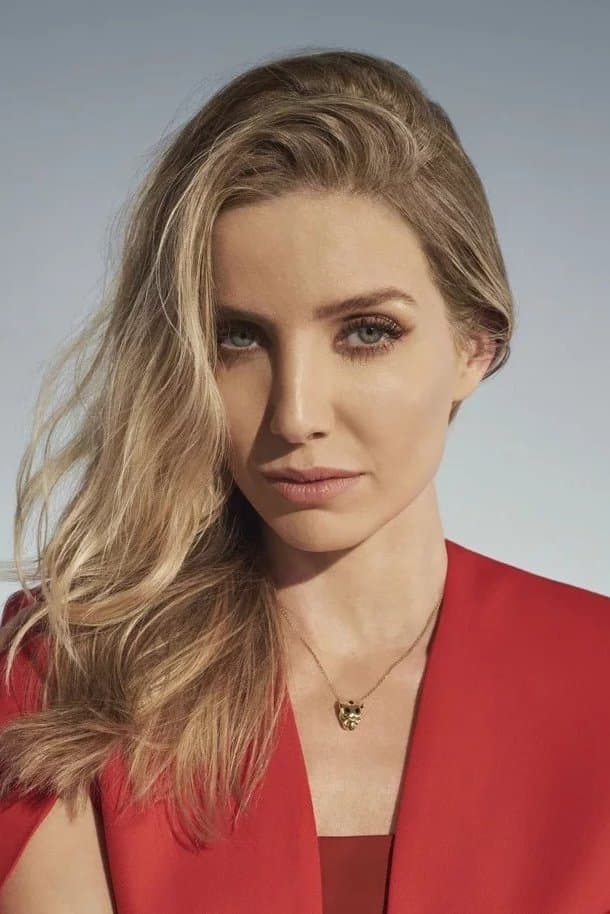 Annabelle Wallis Profile Photo