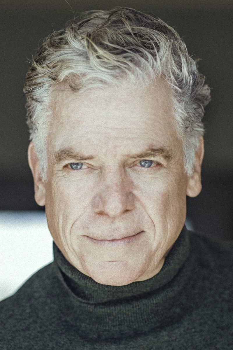 Christopher McDonald Profile Photo