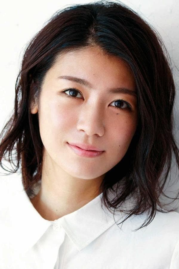 Kumi Takiuchi Profile Photo