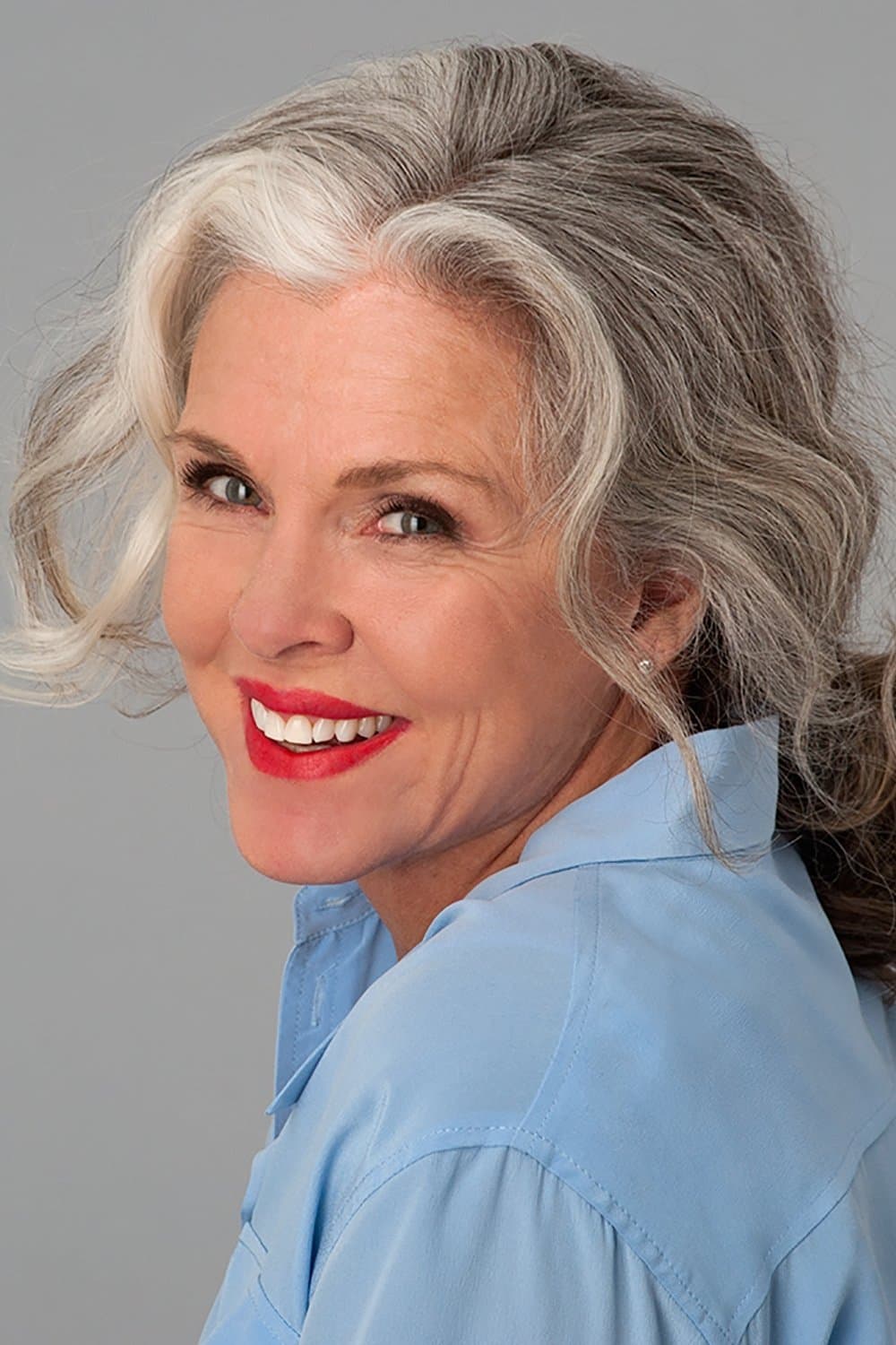Hilary Momberger-Powers Profile Photo