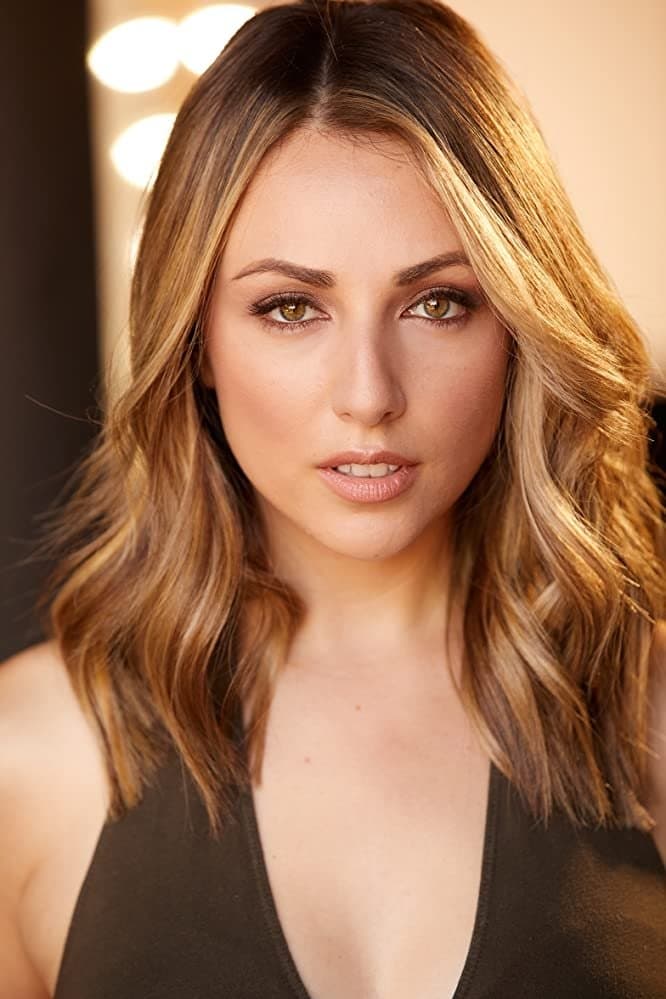 Nicola Posener Profile Photo