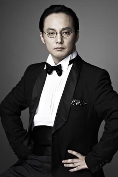 Shin Hae-chul Profile Photo