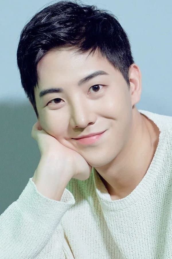 Kim Hyung-suk Profile Photo