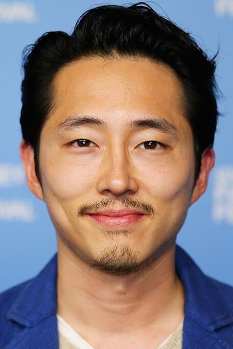 Steven Yeun Profile Photo