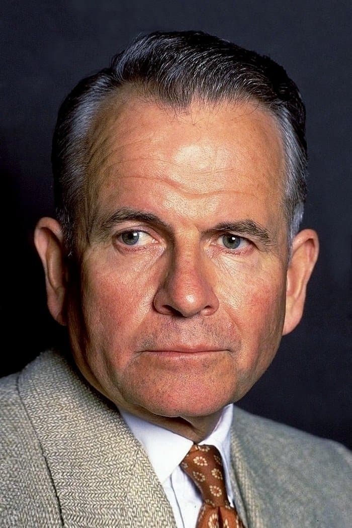 Ian Holm Profile Photo