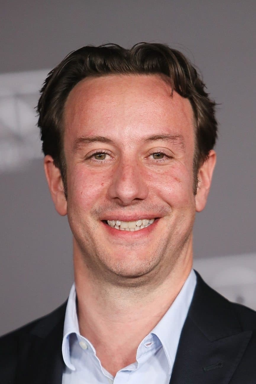 Simon Emanuel Profile Photo