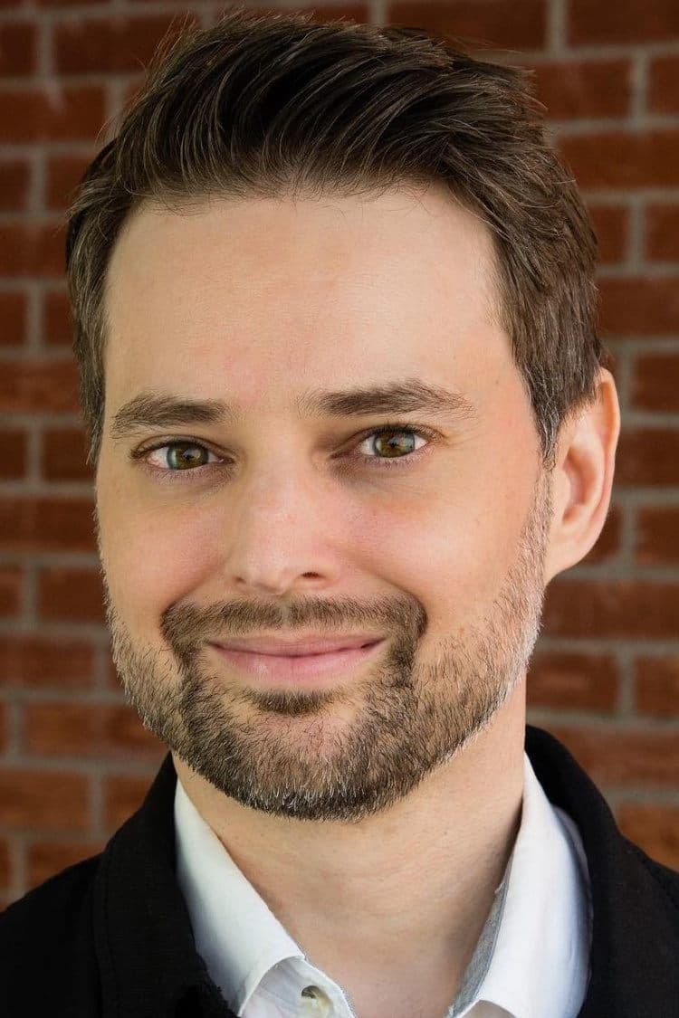 Guy Busick Profile Photo