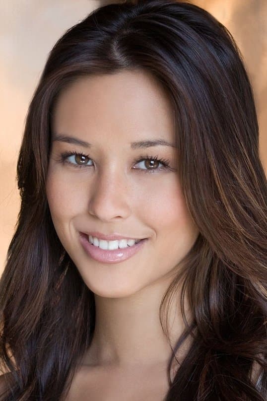 Kaitlyn Leeb Profile Photo