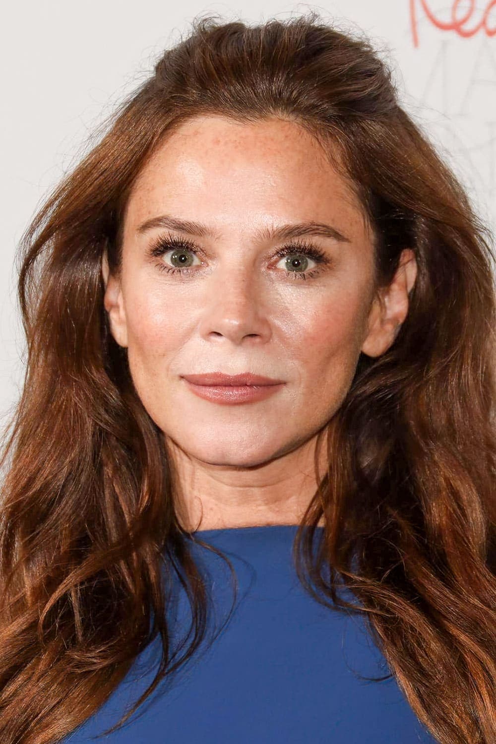 Anna Friel Profile Photo