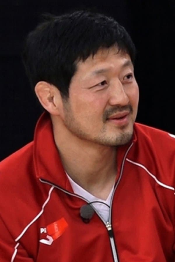Yoon Dong-Sik Profile Photo