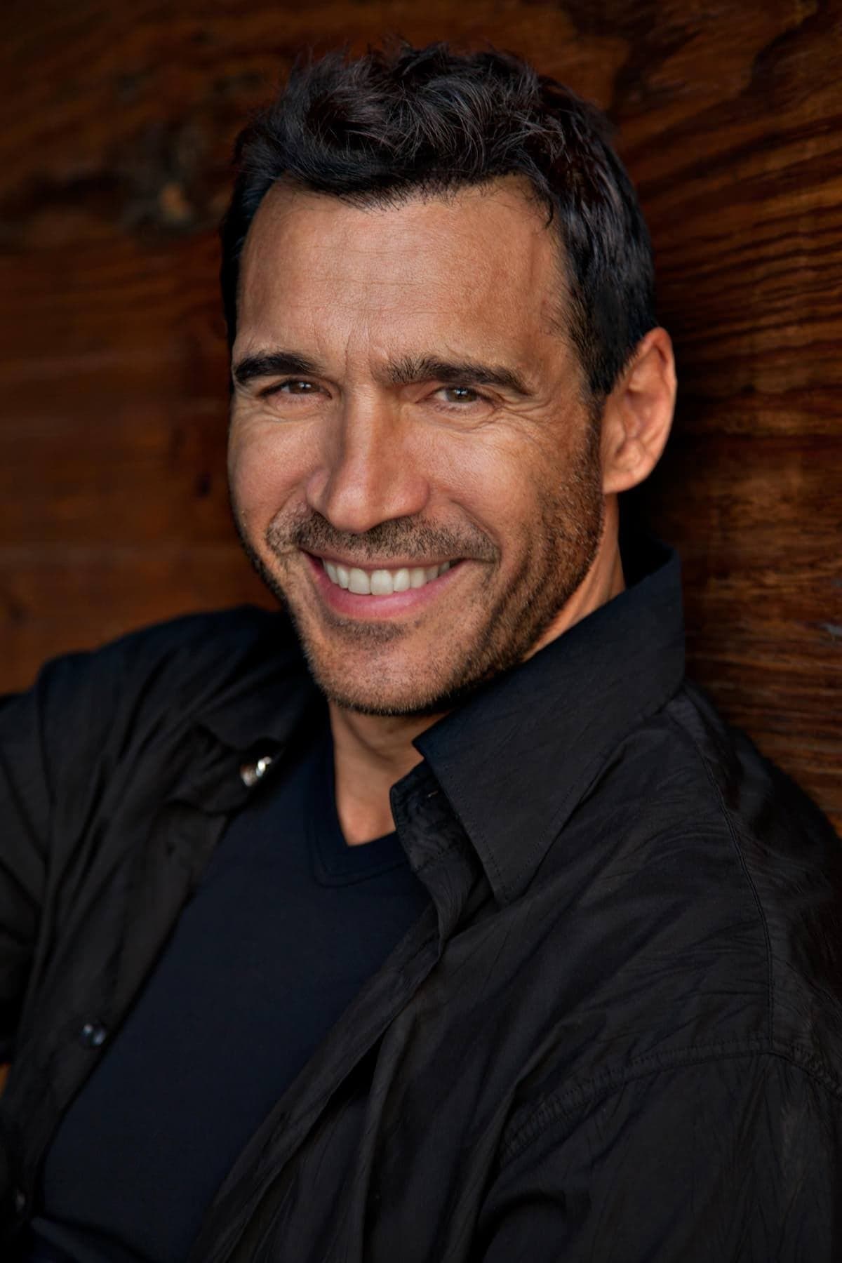 Adrian Paul Profile Photo