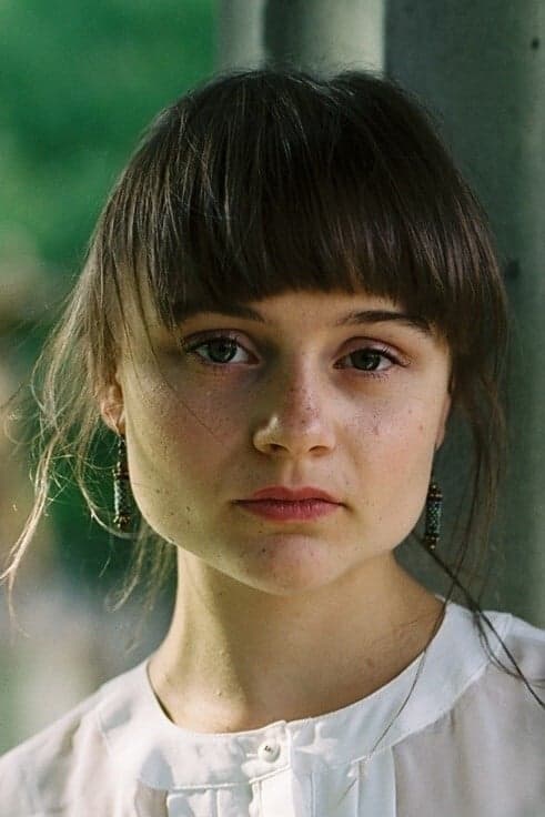 Lena Urzendowsky Profile Photo