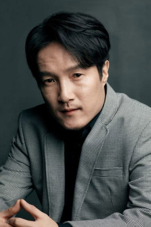 Lee Joong-ok Profile Photo
