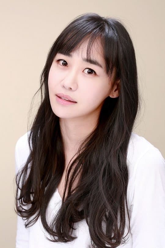 Kang Rae-yeon Profile Photo