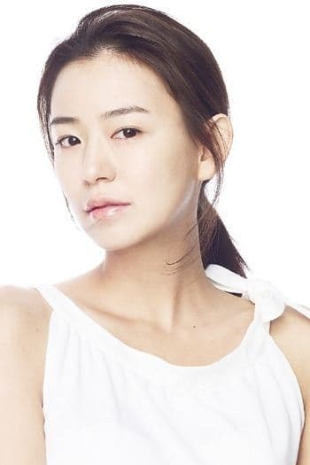Sim Yi-young Profile Photo