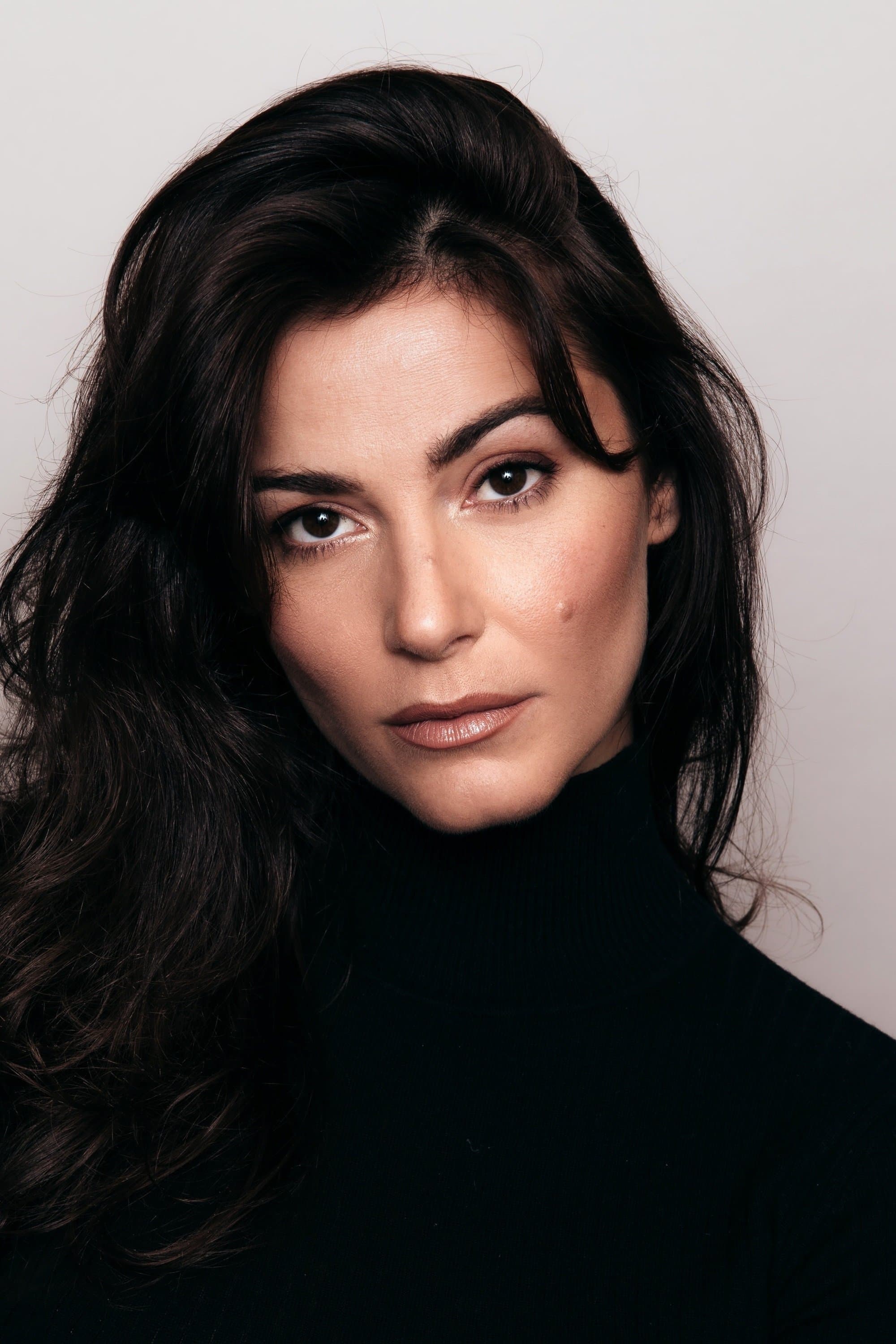 Elysia Rotaru Profile Photo