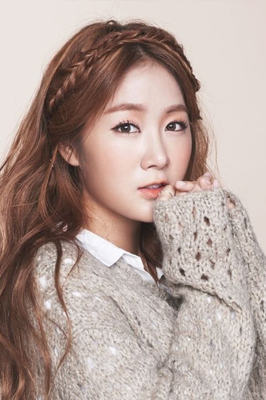 Soyou Profile Photo