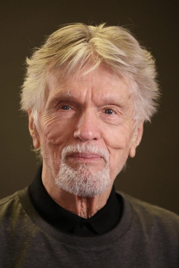 Tom Skerritt Profile Photo